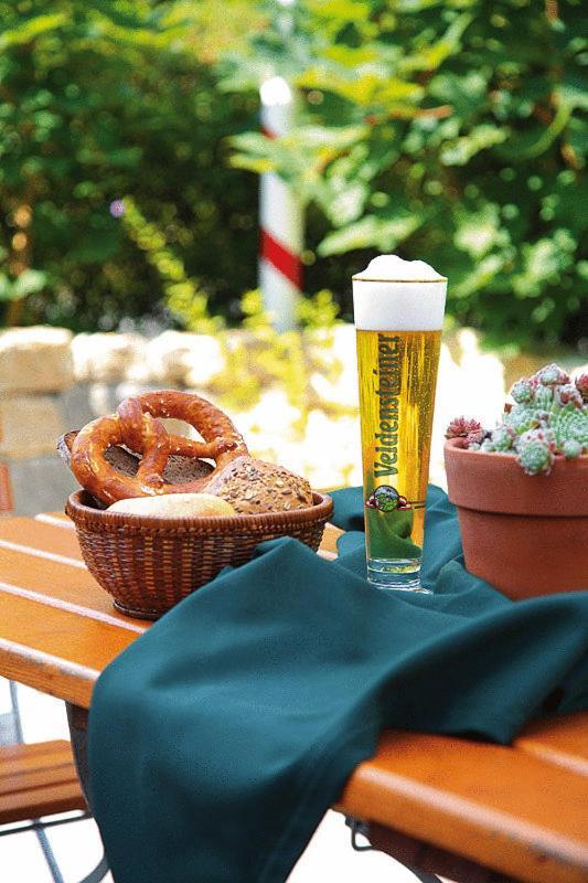 Hotel Landgasthof Wallburg Eltmann Luaran gambar